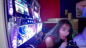 Naomiii Channel Delivers Intimate Blowjob Pleasures While Enjoying Casino Gaming Actio